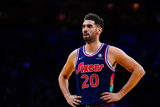 费城76人窗口期远射贴柱,志在意甲名次提升,更衣室稳定,轮换策略被讨论 费城76人窗口期远射贴柱,志在意甲名次提升,更衣室稳定,轮换策略被讨论